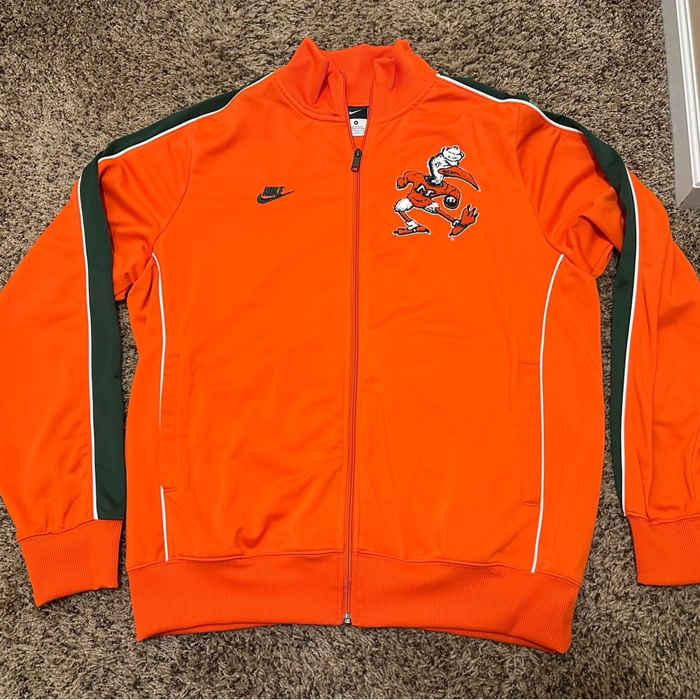 Men’s Nike XL full zip Miami Hurricanes embroidered jacket. EUC